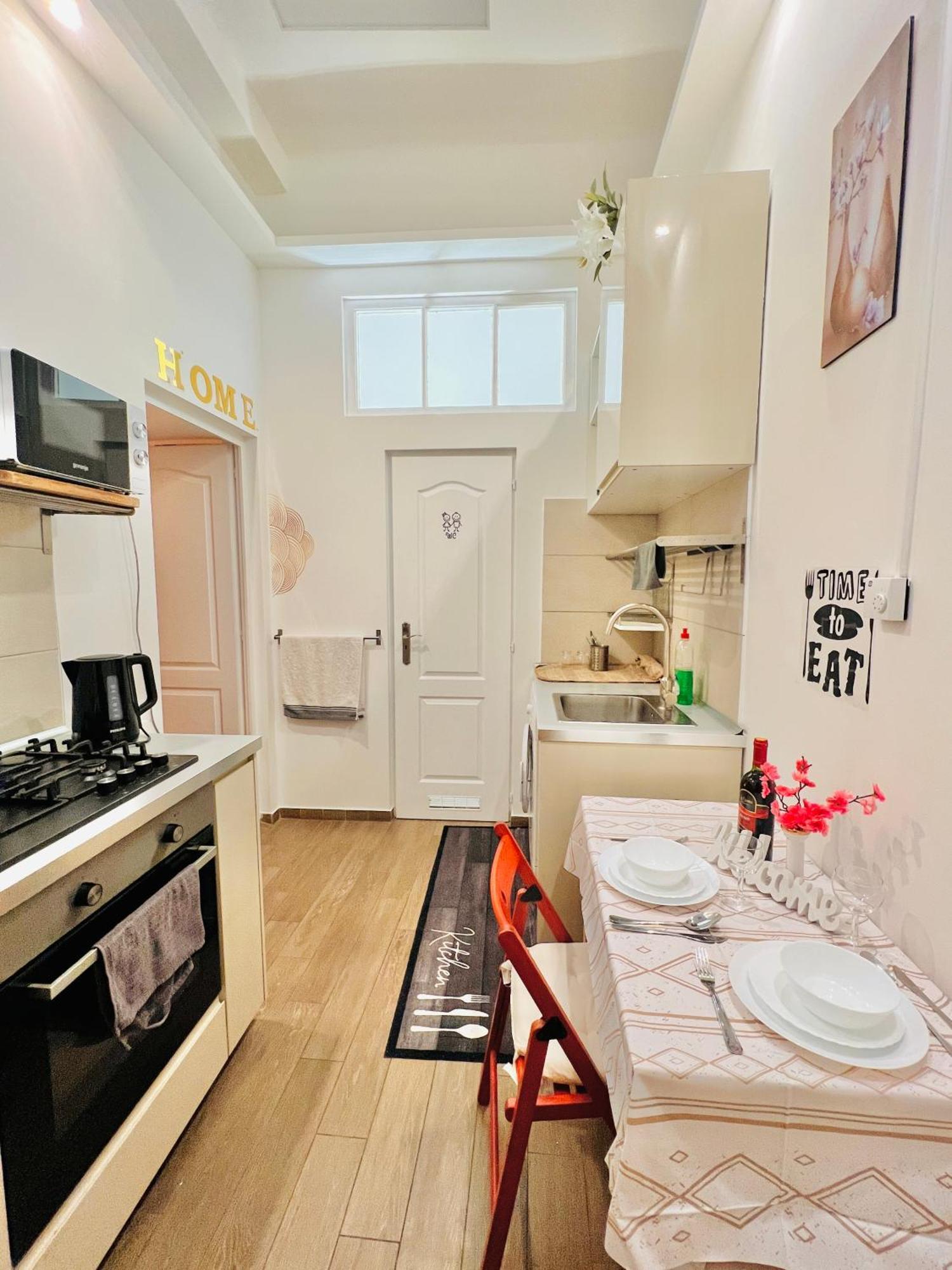 Chloe Apartment Budapest Exterior foto